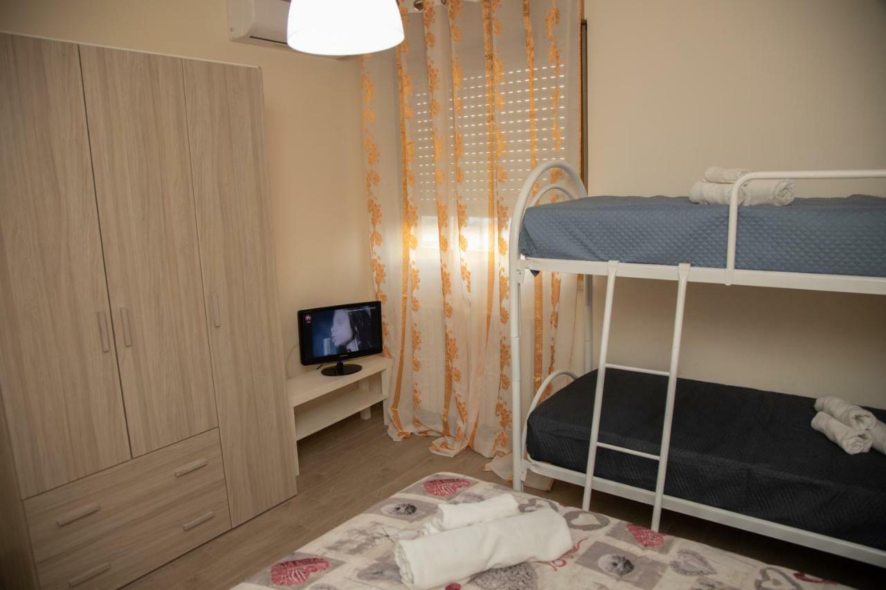 B&B Miramare Suite Tarento Exterior foto