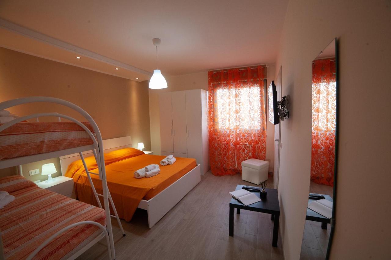 B&B Miramare Suite Tarento Exterior foto